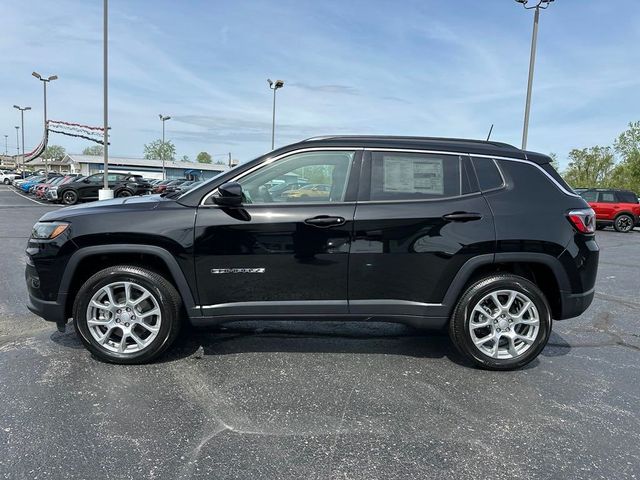 2024 Jeep Compass Latitude Lux