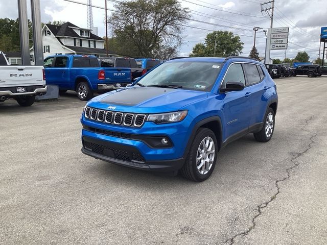 2024 Jeep Compass Latitude Lux