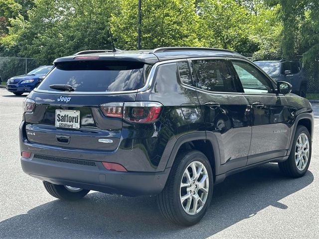 2024 Jeep Compass Latitude Lux