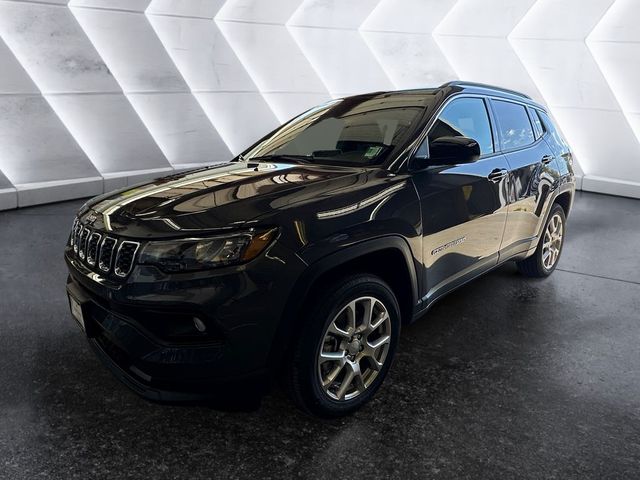 2024 Jeep Compass Latitude Lux