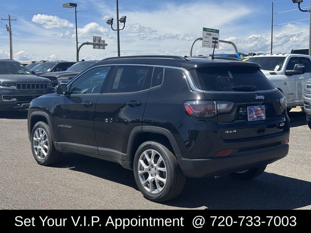 2024 Jeep Compass Latitude Lux