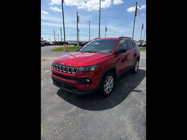 2024 Jeep Compass Latitude Lux