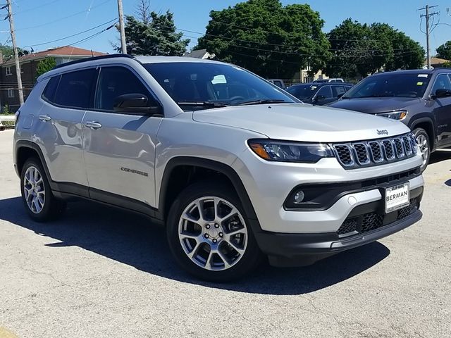 2024 Jeep Compass Latitude Lux