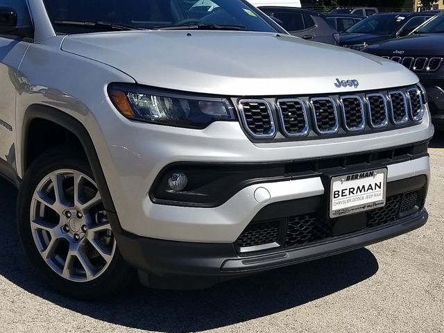 2024 Jeep Compass Latitude Lux