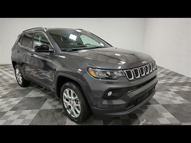 2024 Jeep Compass Latitude Lux