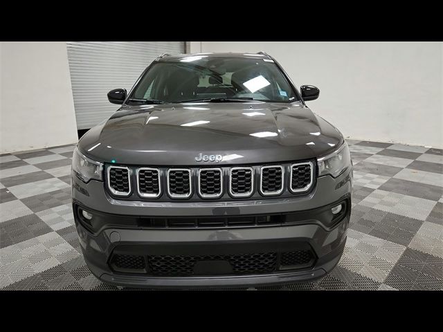 2024 Jeep Compass Latitude Lux