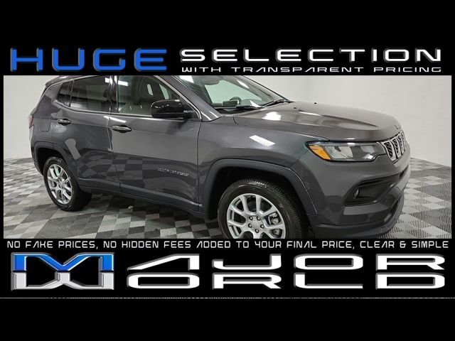 2024 Jeep Compass Latitude Lux