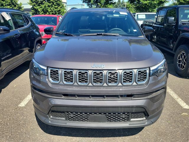 2024 Jeep Compass Latitude Lux