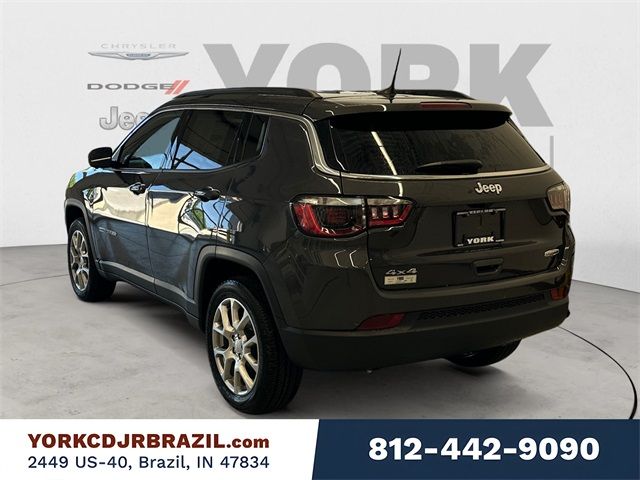 2024 Jeep Compass Latitude Lux