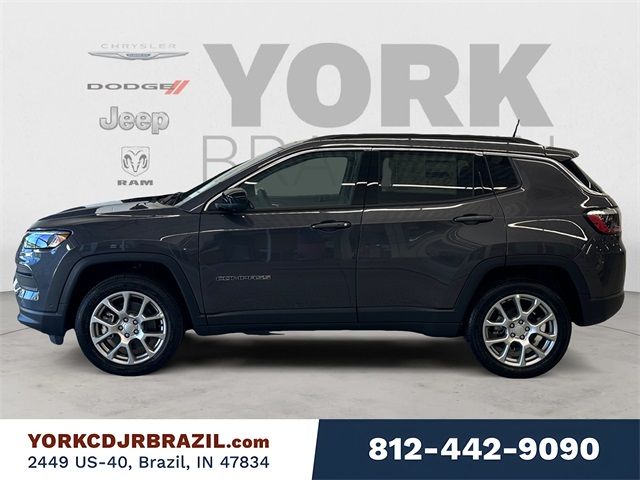 2024 Jeep Compass Latitude Lux