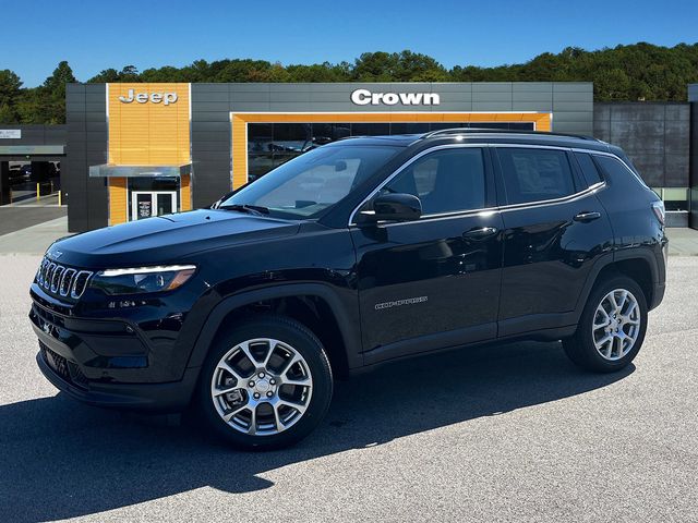 2024 Jeep Compass Latitude Lux