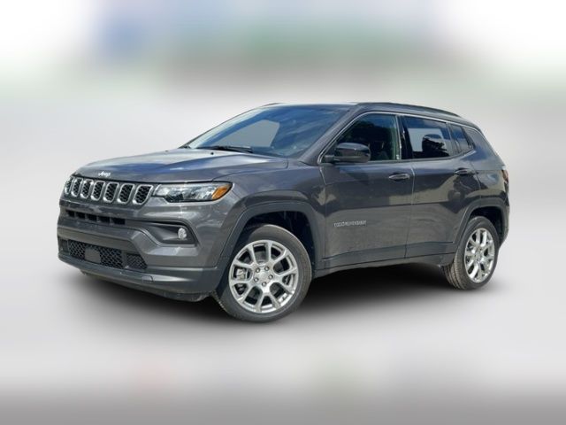 2024 Jeep Compass Latitude Lux