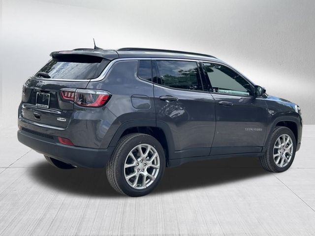 2024 Jeep Compass Latitude Lux