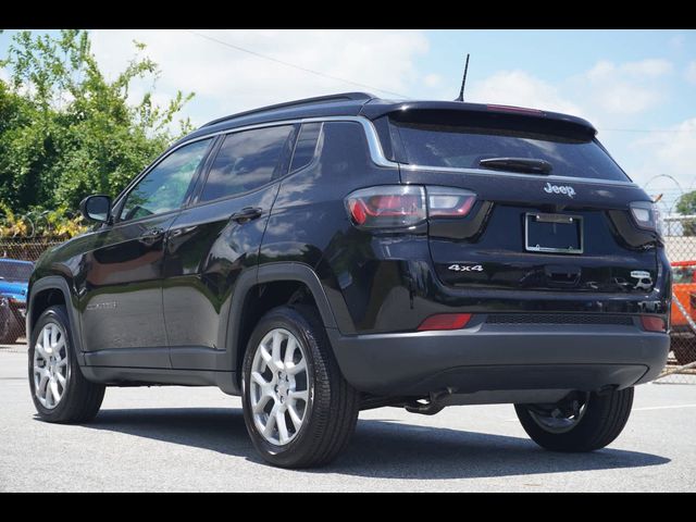 2024 Jeep Compass Latitude Lux