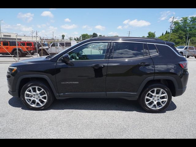 2024 Jeep Compass Latitude Lux