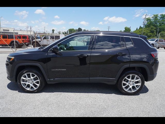 2024 Jeep Compass Latitude Lux