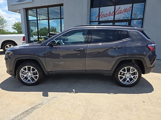 2024 Jeep Compass Latitude Lux