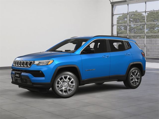 2024 Jeep Compass Latitude Lux