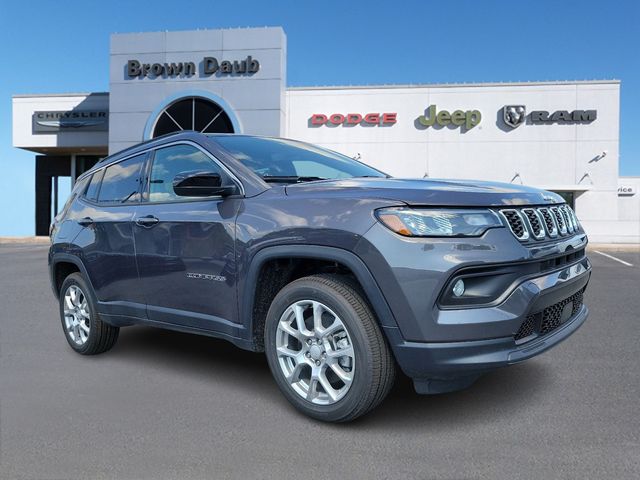 2024 Jeep Compass Latitude Lux