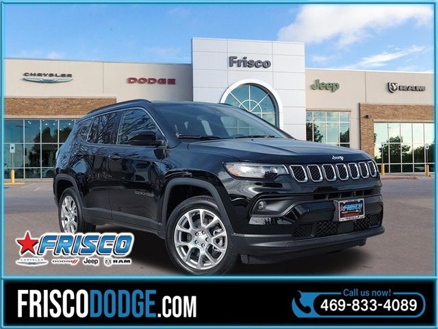 2024 Jeep Compass Latitude Lux