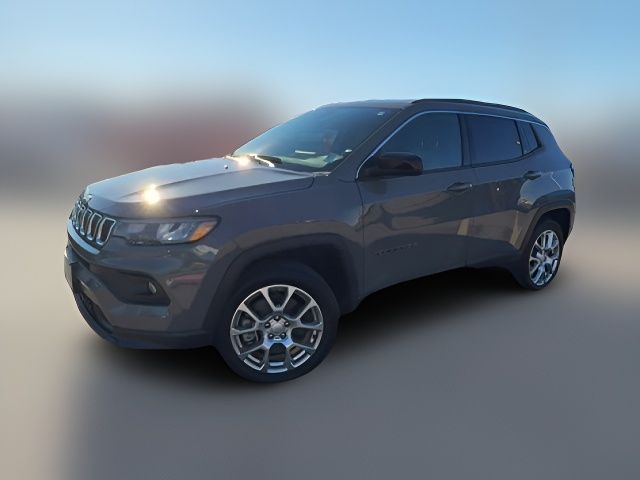 2024 Jeep Compass Latitude Lux