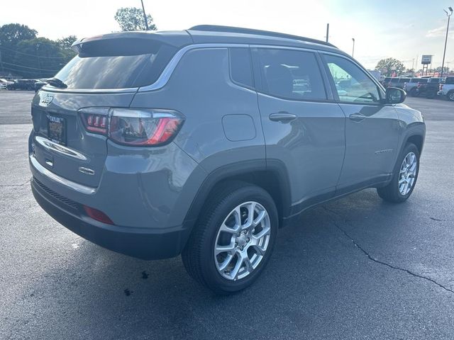 2024 Jeep Compass Latitude Lux