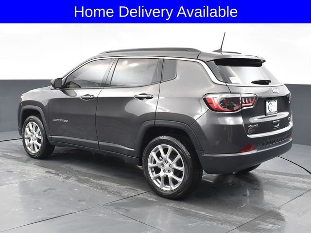 2024 Jeep Compass Latitude Lux