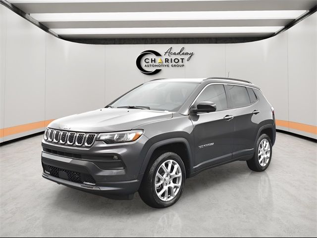 2024 Jeep Compass Latitude Lux