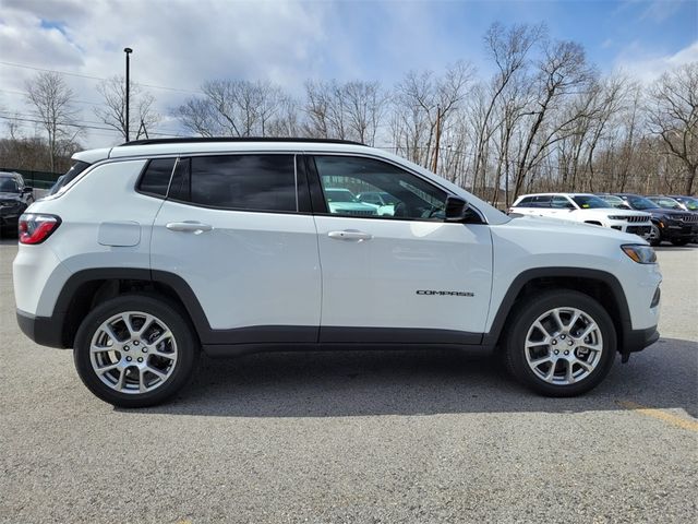 2024 Jeep Compass Latitude Lux