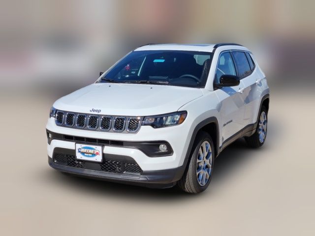 2024 Jeep Compass Latitude Lux