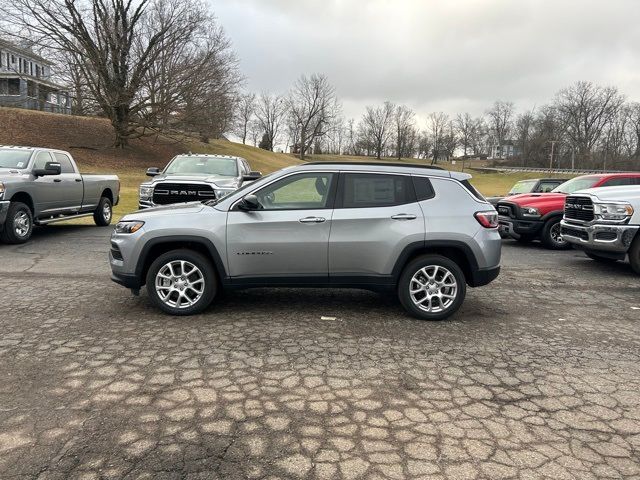 2024 Jeep Compass Latitude Lux