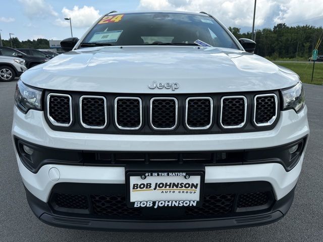 2024 Jeep Compass Latitude Lux