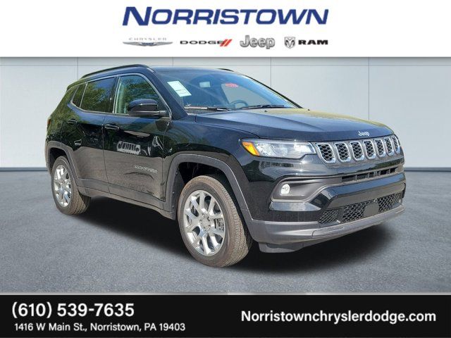 2024 Jeep Compass Latitude Lux