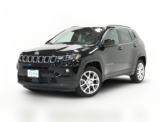 2024 Jeep Compass Latitude Lux