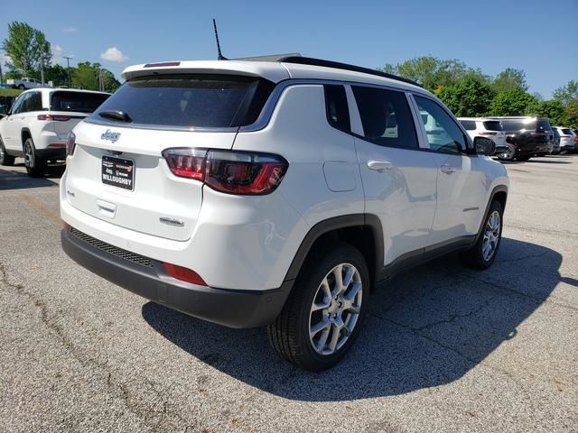 2024 Jeep Compass Latitude Lux