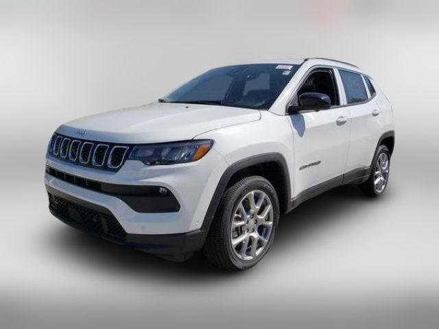 2024 Jeep Compass Latitude Lux