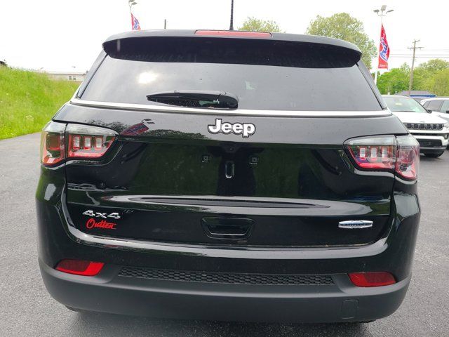 2024 Jeep Compass Latitude Lux