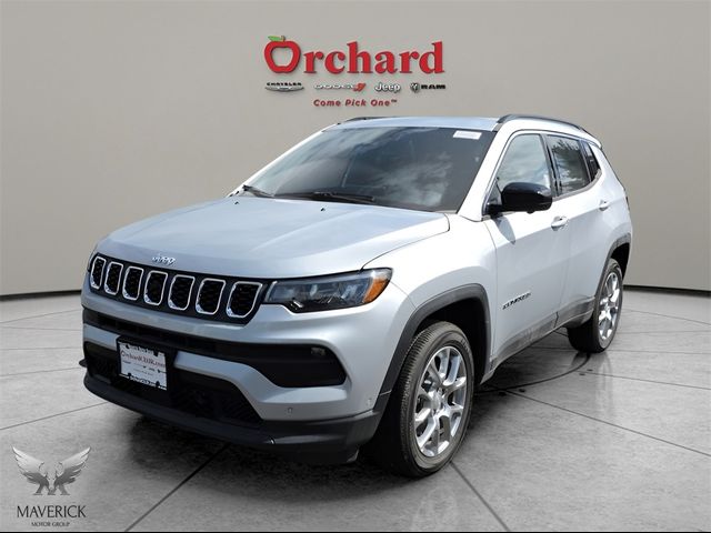 2024 Jeep Compass Latitude Lux