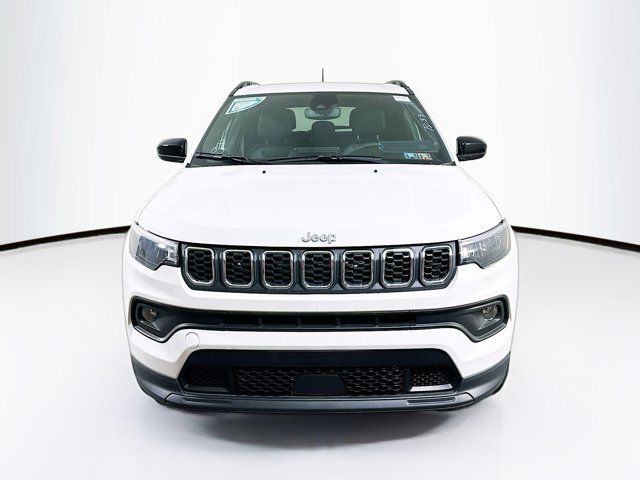 2024 Jeep Compass Latitude Lux