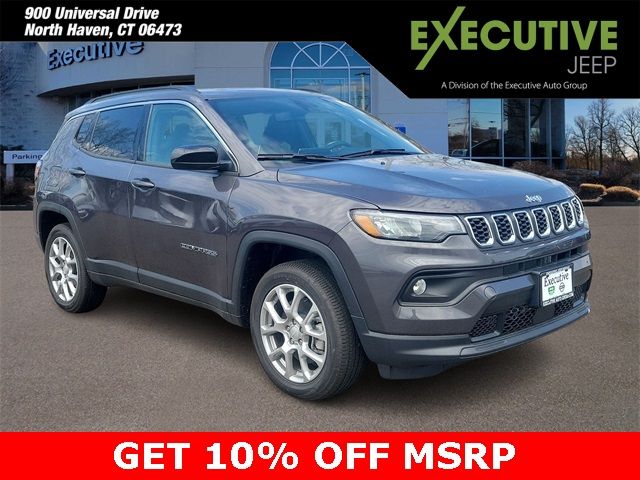 2024 Jeep Compass Latitude Lux