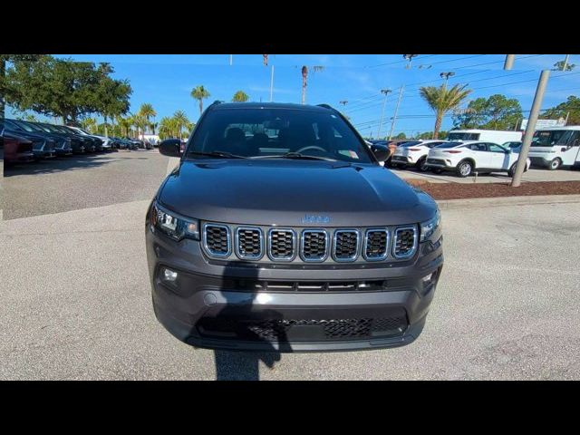 2024 Jeep Compass Latitude Lux