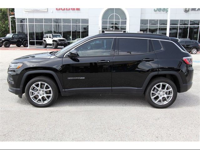 2024 Jeep Compass Latitude Lux