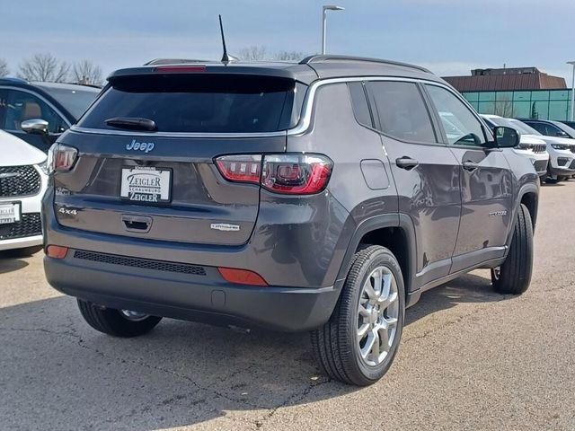 2024 Jeep Compass Latitude Lux