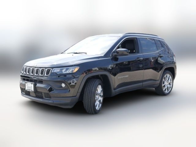 2024 Jeep Compass Latitude Lux