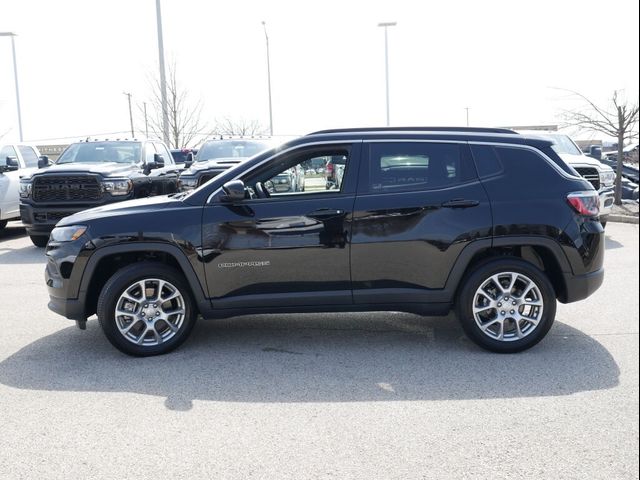 2024 Jeep Compass Latitude Lux