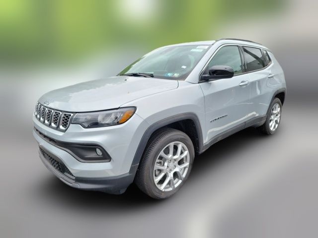 2024 Jeep Compass Latitude Lux