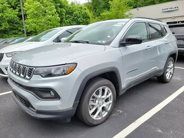 2024 Jeep Compass Latitude Lux