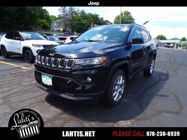 2024 Jeep Compass Latitude Lux