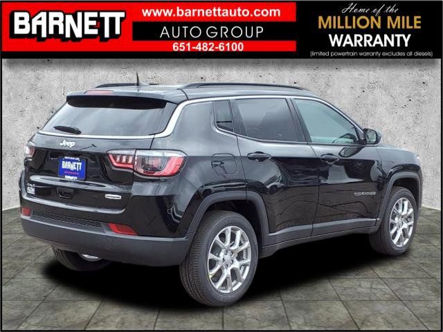 2024 Jeep Compass Latitude Lux