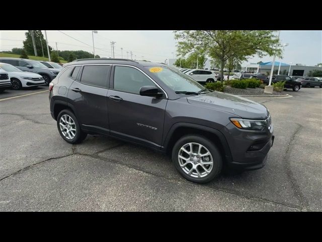 2024 Jeep Compass Latitude Lux